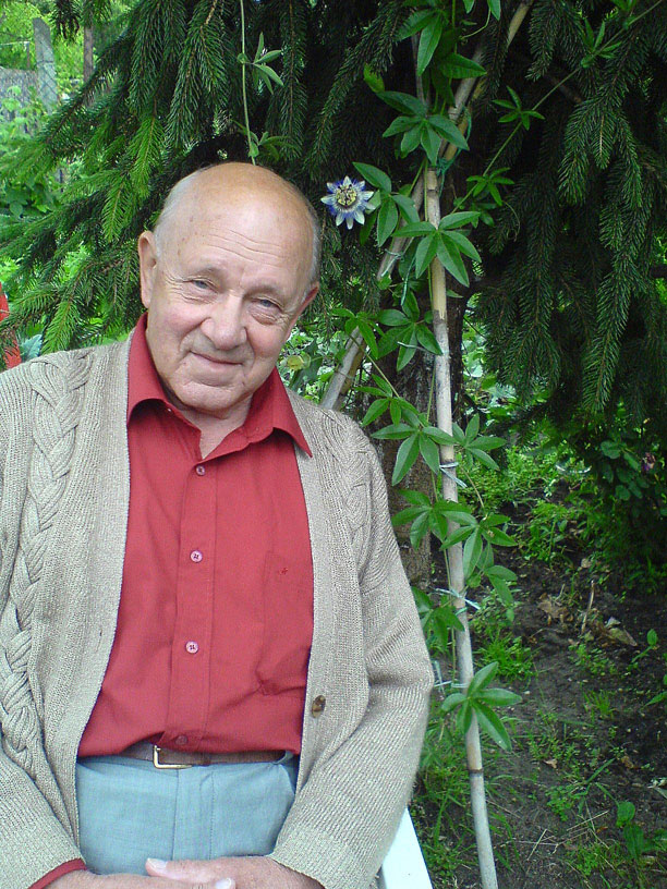 T. Ágoston László